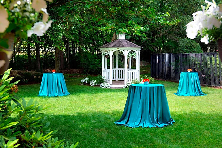 Trumbull Marriott Shelton