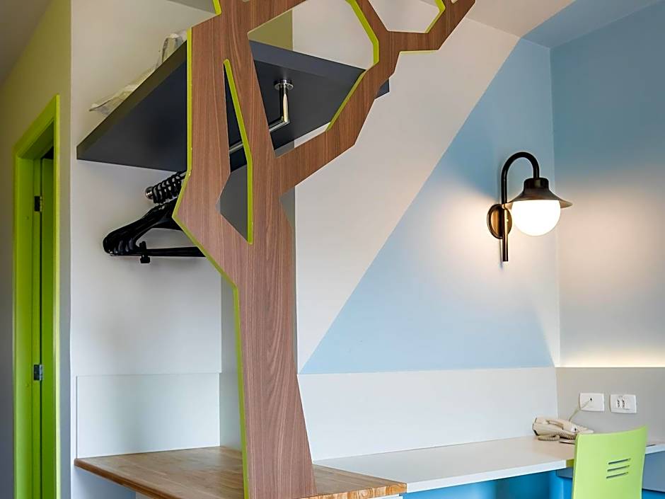 ibis Styles Curitiba Centro Civico