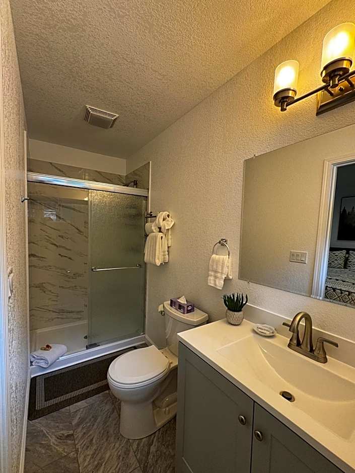 Ocean Cove Lodge