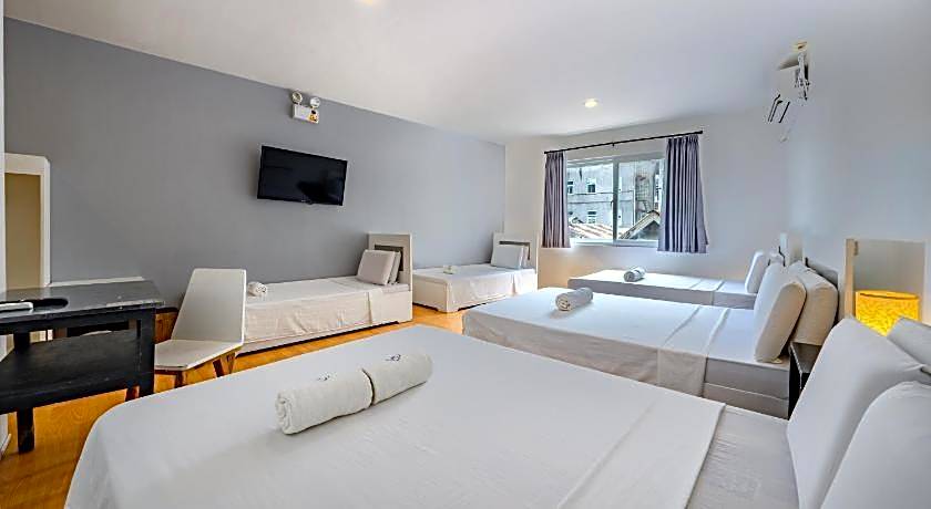 C Hotel Managed by H Hospitality Group 