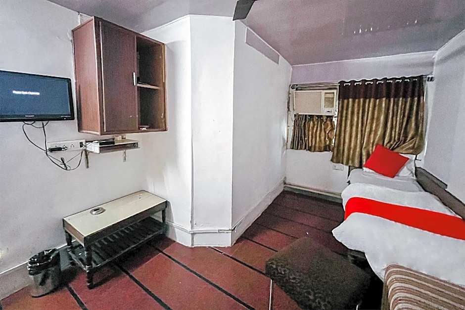 Hotel Maninagar Residency – Ahmedabad, TN
