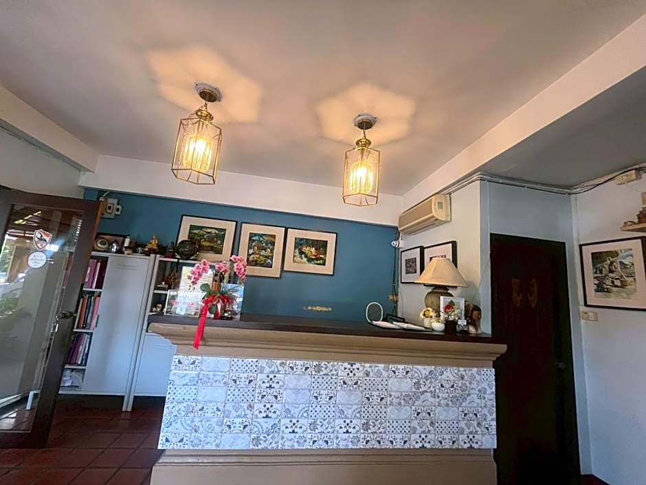 Baan Warabordee Hotel