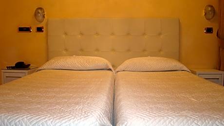 Economy Quadruple Room