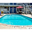 Motel 6-Bakersfield, CA - Convention Center