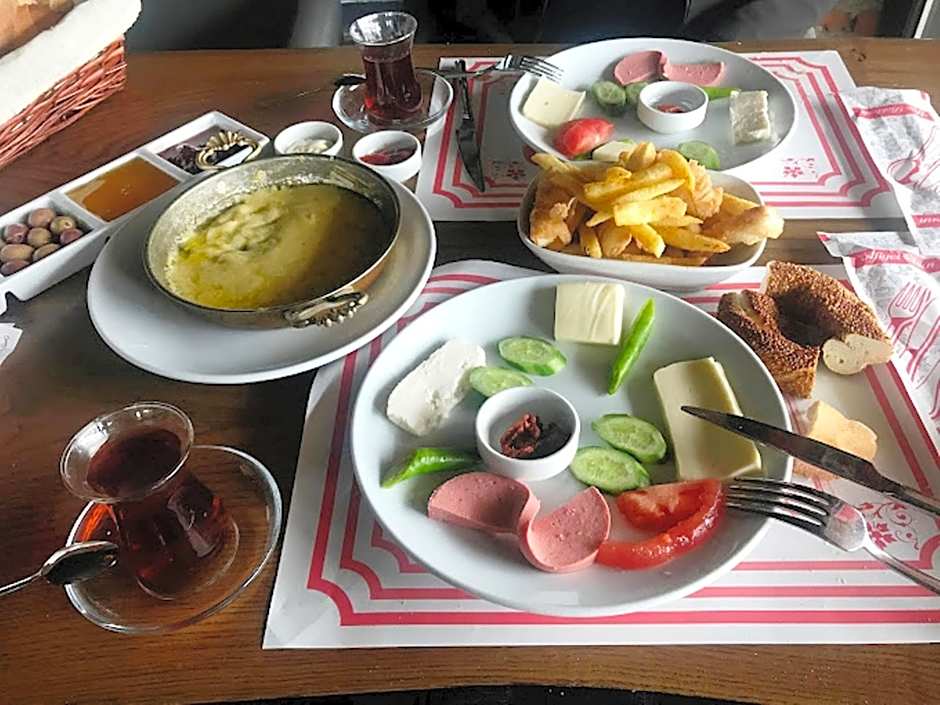 Ceneviz Suit Hotel