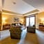 The Lodge at Mountaineer Square, A Vail Resorts Property