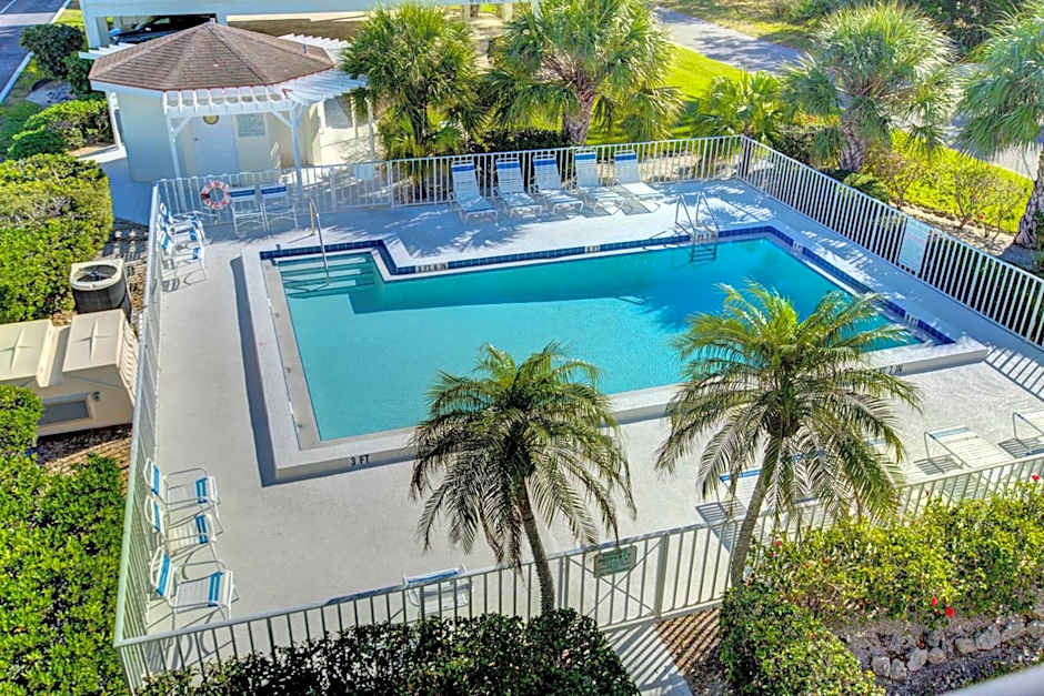 Anna Maria Island Beach View 207