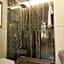 Amelie No 1 Hotel & Appartements