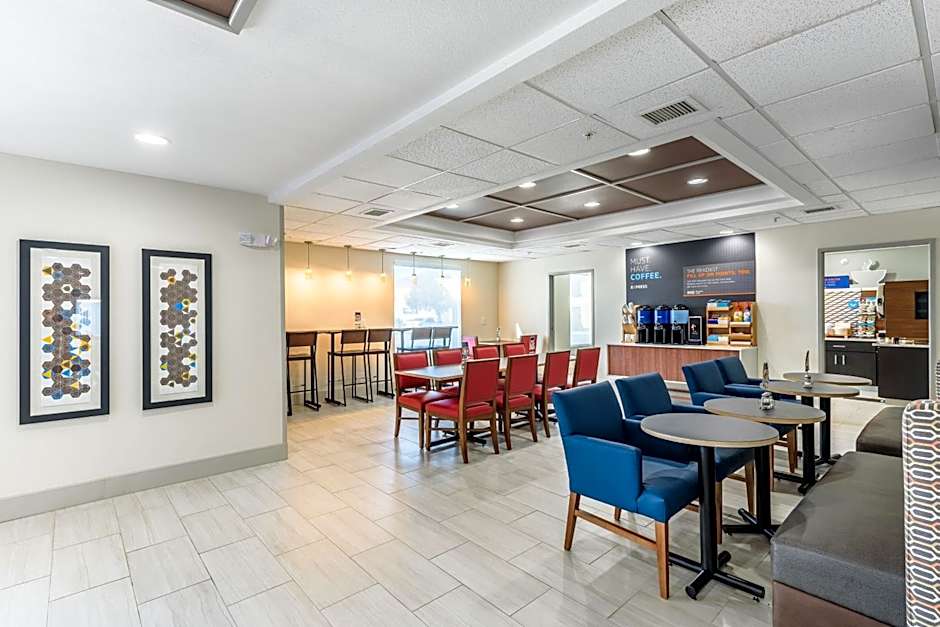 Holiday Inn Express Hotel and Suites Bastrop By IHG