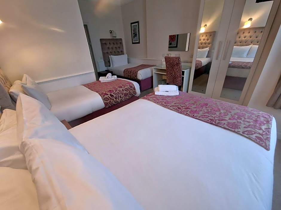Maples House Hotel