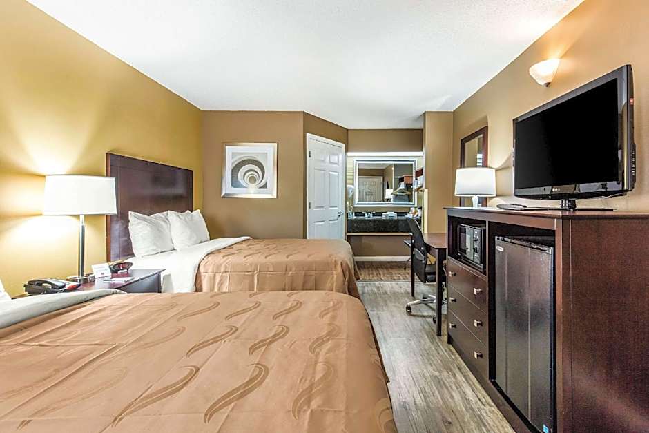 Quality Inn Bessemer I-20 exit 108