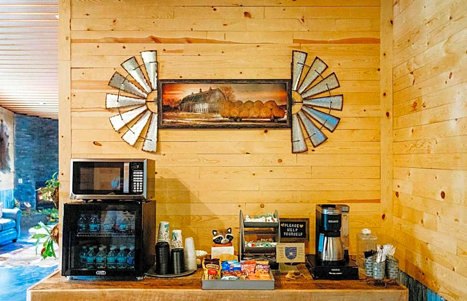 Big Horse Inn and Suites