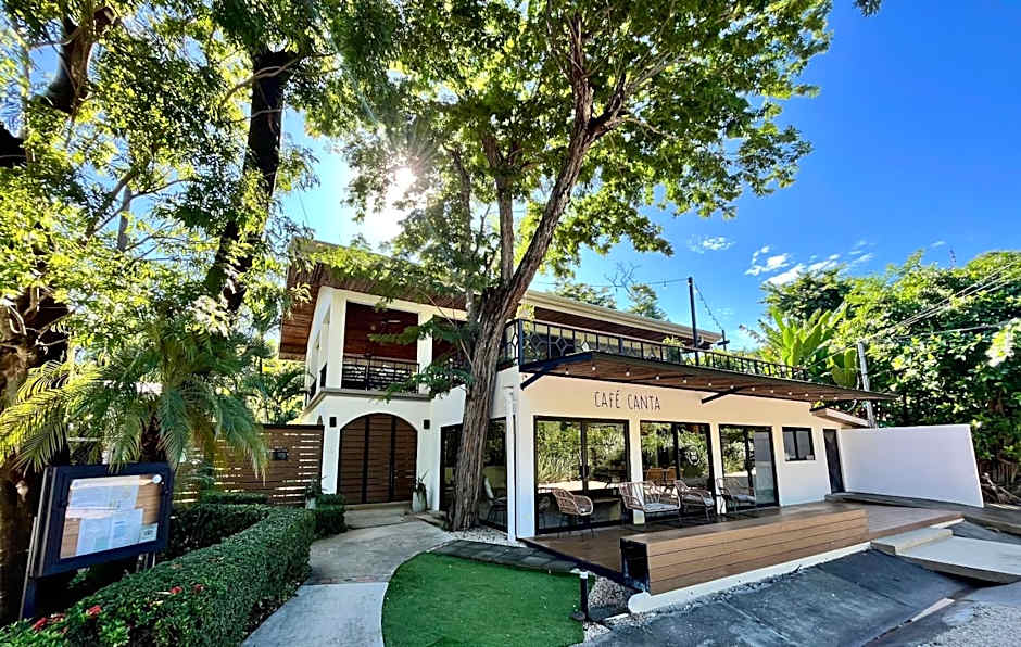 Hotel El Manglar y Cantarana