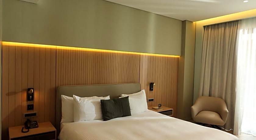 ParkTower Suites
