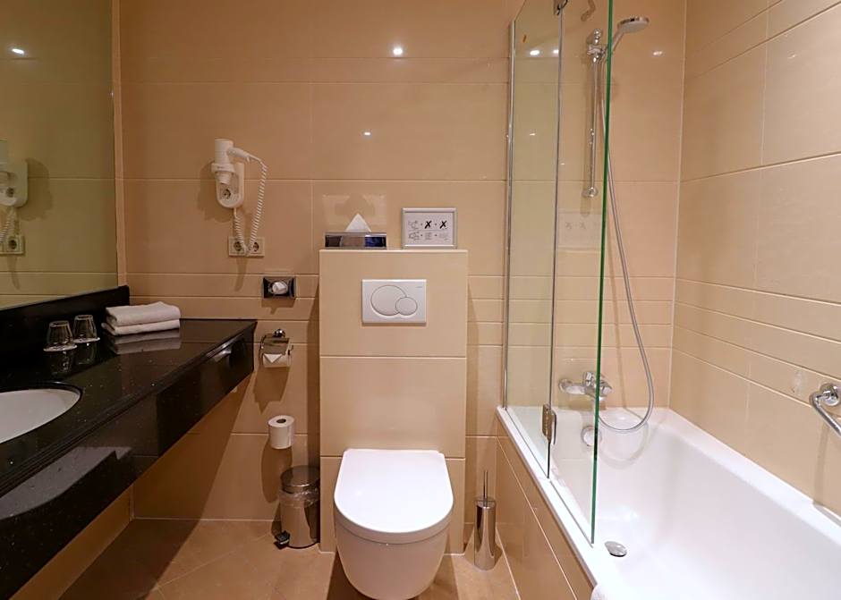 XO Hotels Blue Tower