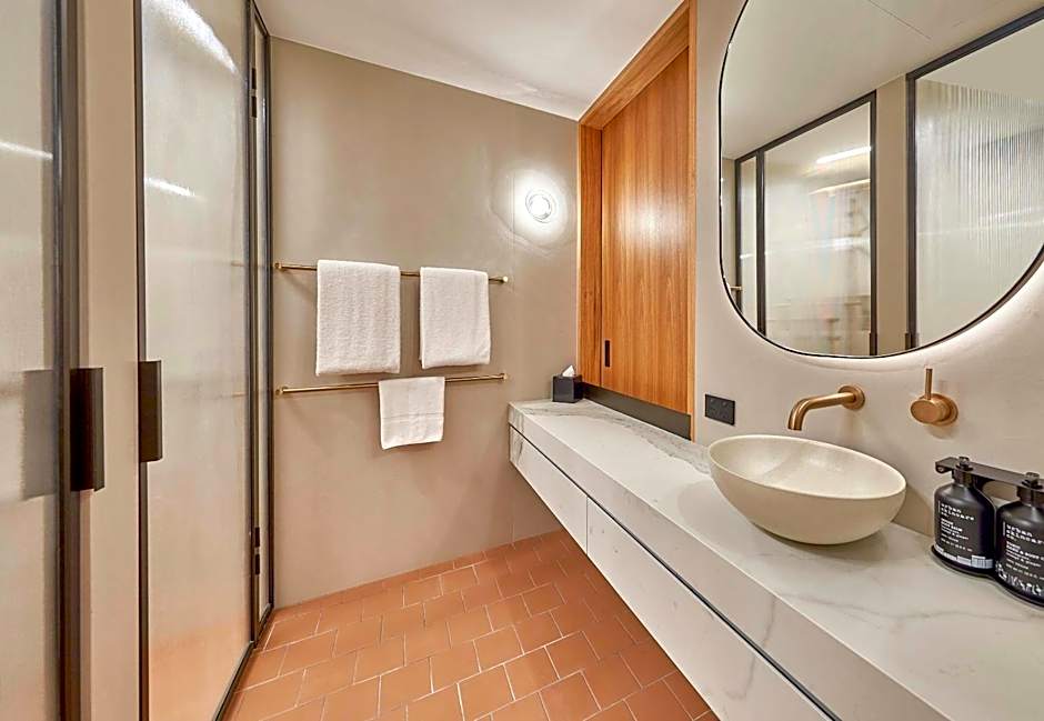 Wonil Hotel Perth, Handwritten Collection