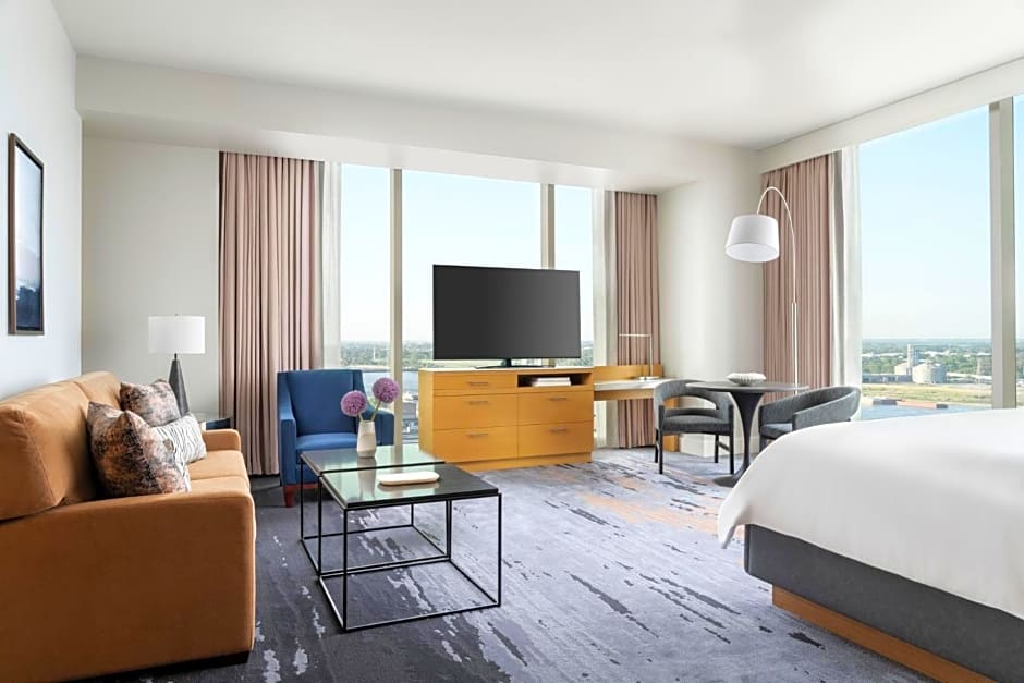 Four Seasons St. Louis