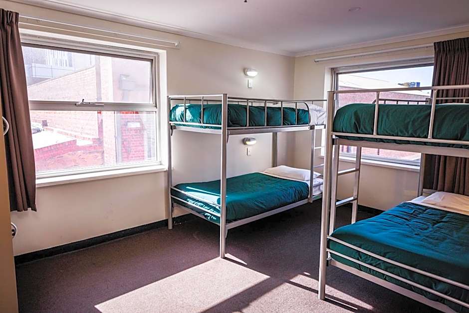 YHA Adelaide Central