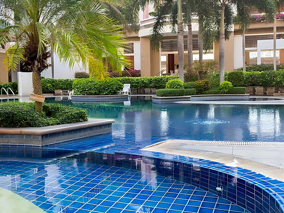 Eastern Grand Palace Hotel