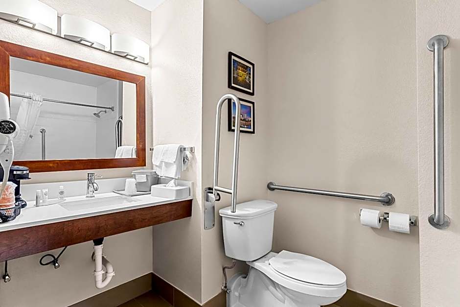 Comfort Inn University Wilmington