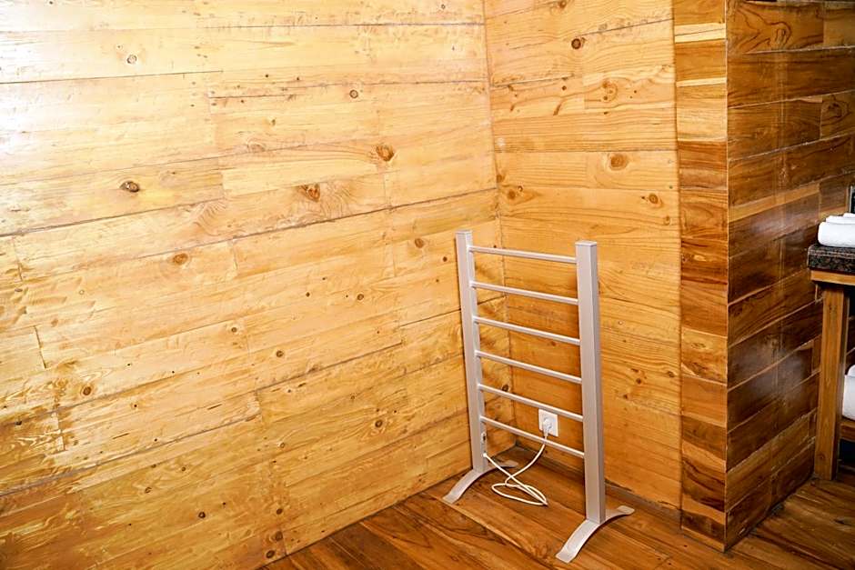 Pondanu Cabins By The Lake