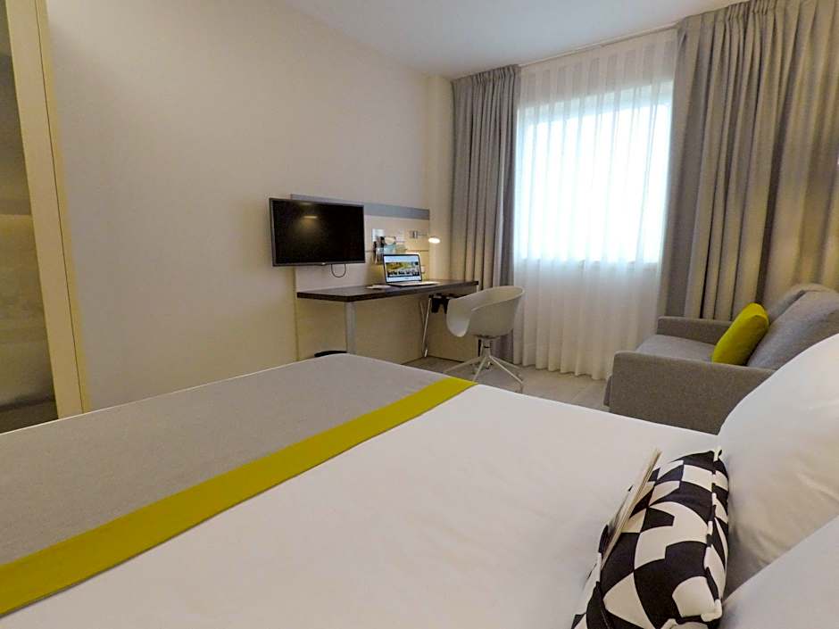 Photo 1 of 10 of Standard 1 Double Bed