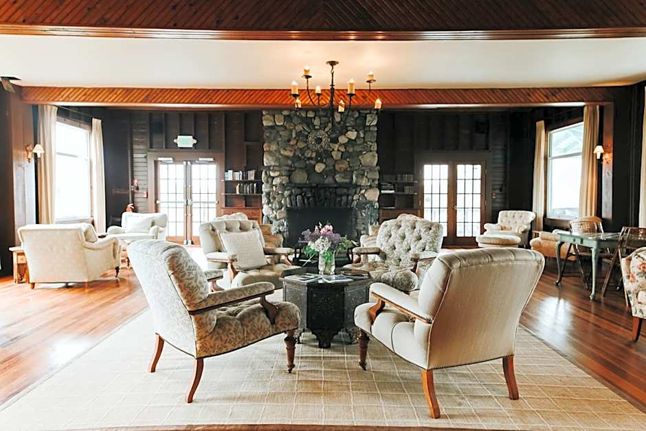 Chebeague Island Inn