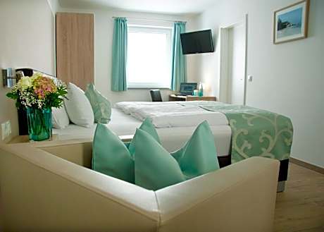 Hotel Claro Garni