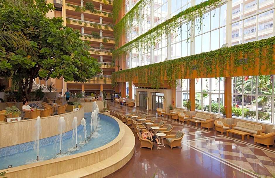 Playacapricho Hotel