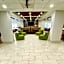 Holiday Inn Express & Suites Chesapeake By IHG
