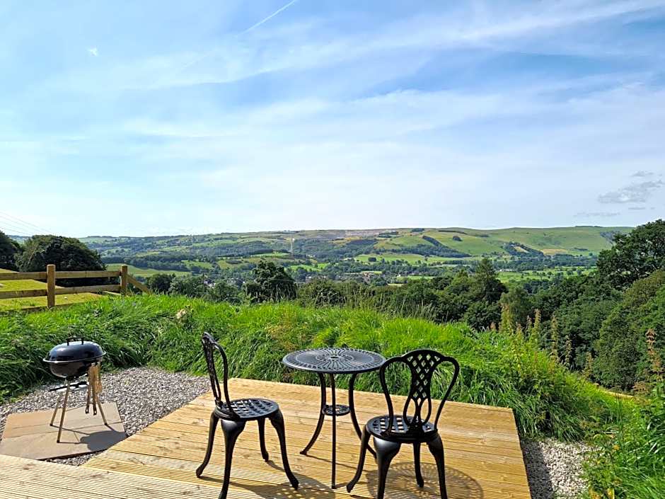 Peak District Shepherds Hut