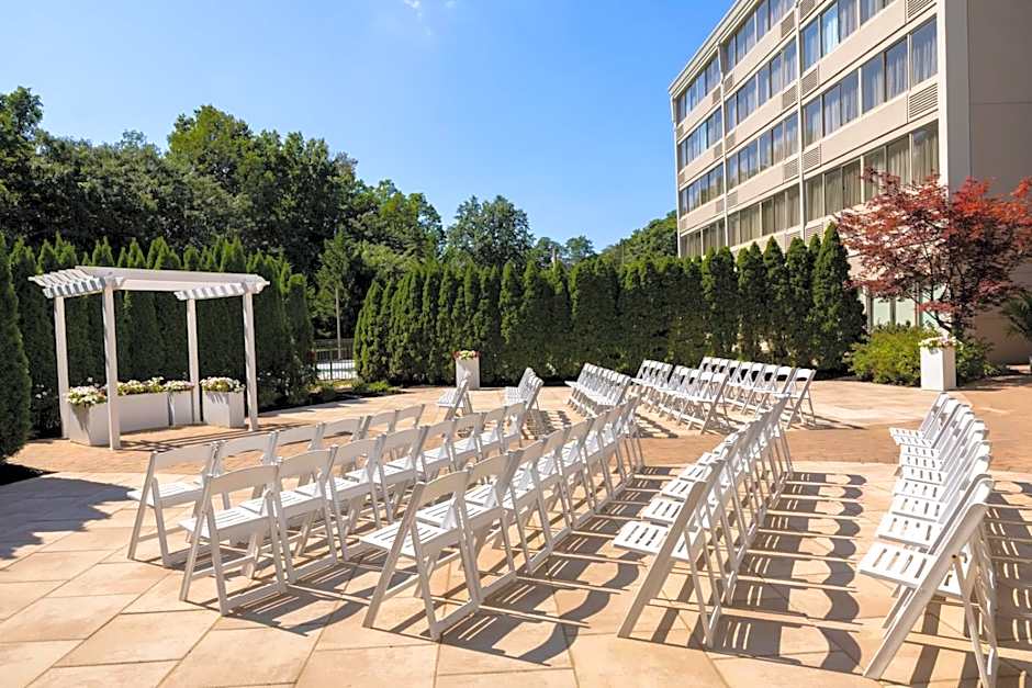 DoubleTree By Hilton Tinton Falls Eatontown