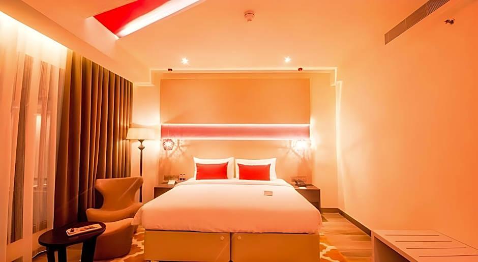 Carnelian Muscat - Airport Hotel
