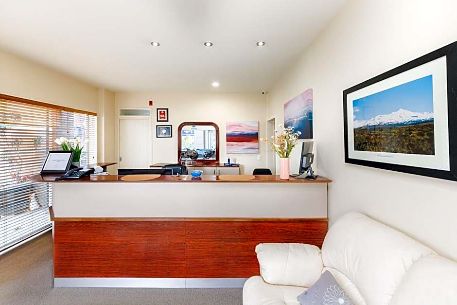 Fitzherbert Regency Motor Lodge