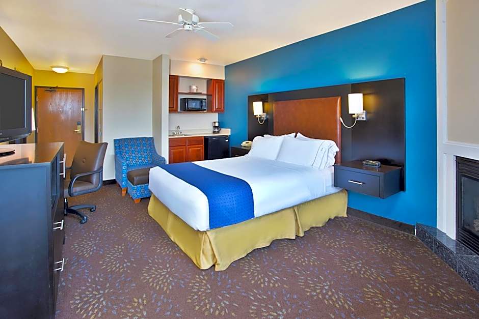 Holiday Inn Express Mackinaw City By IHG