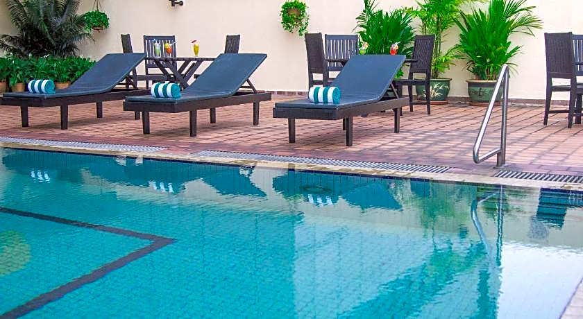 Grand Continental Kuching Hotel