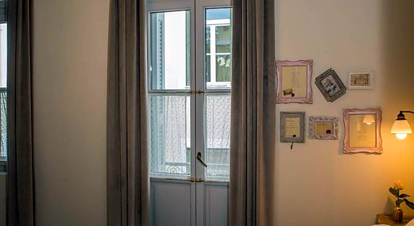 Kyria Boutique House