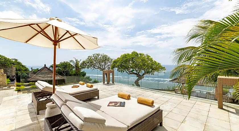 Villa Nagasutra by Nakula