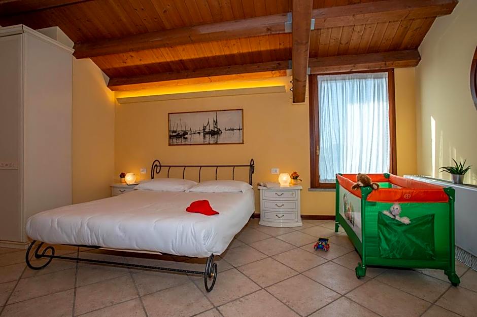 Hotel Caneo