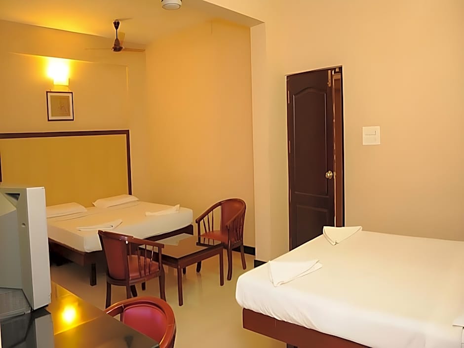 Hotel Subam Palani