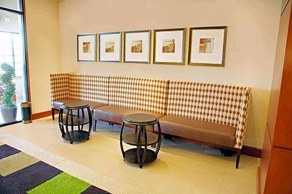 Staybridge Suites Chantilly Dulles Airport By IHG