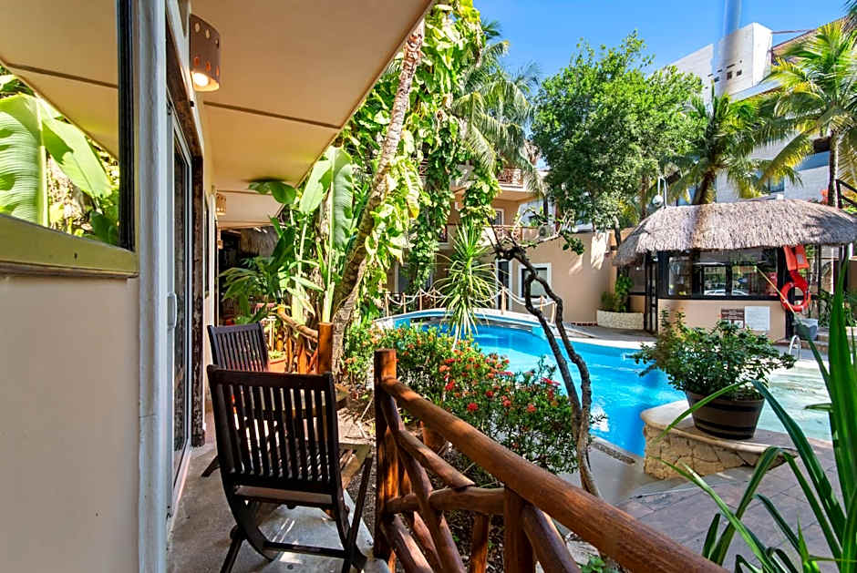 Hotel Riviera Del Sol