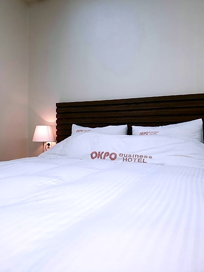 Okpo business hotel