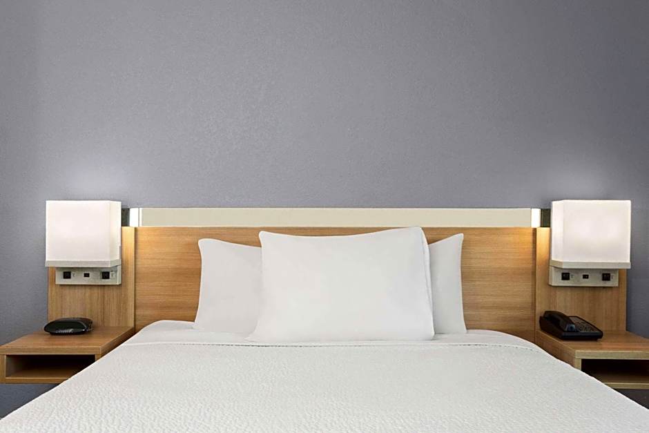 Microtel Inn & Suites By Wyndham Panama City