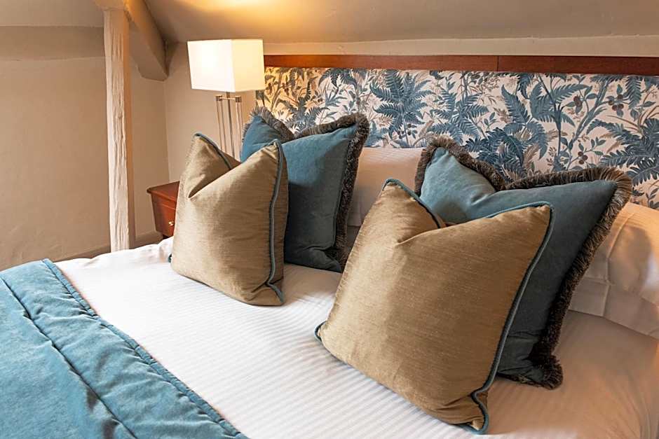 Roundthorn Country House & Luxury Apartments