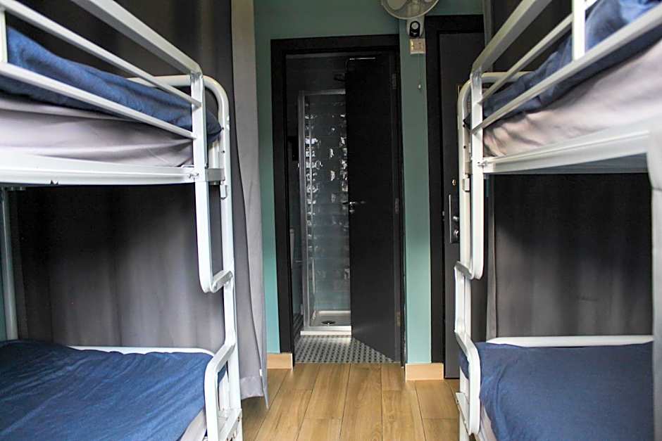 Abbey Court Hostel