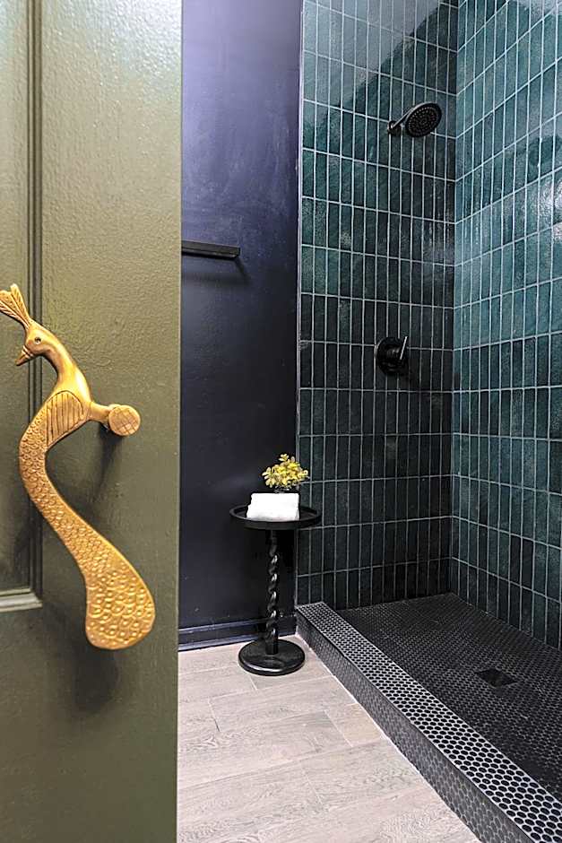 The Mansion on Royal