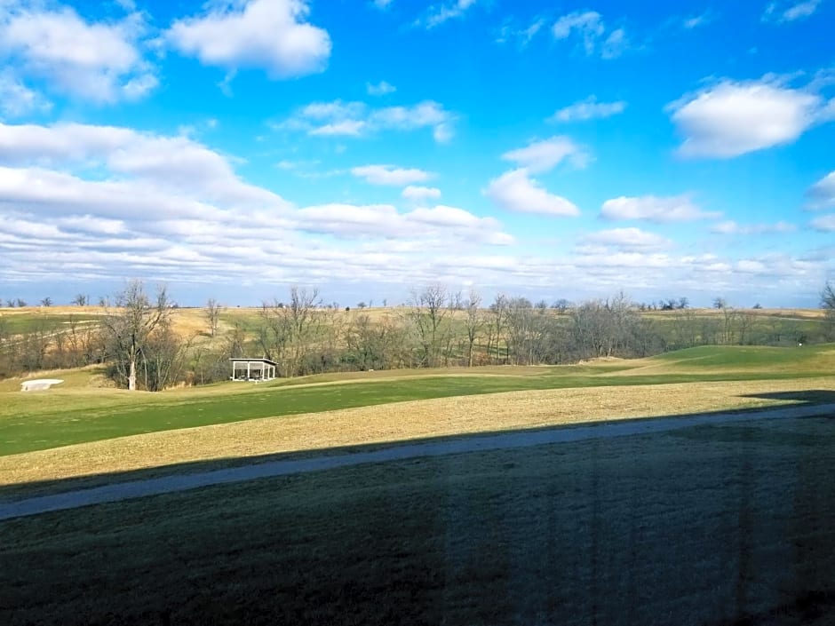 Cobblestone Inn & Suites Maryville