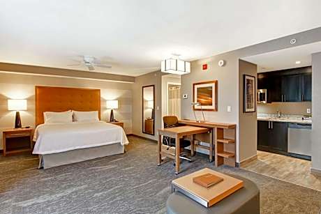 Two-Bedroom Suite - Non-Smoking