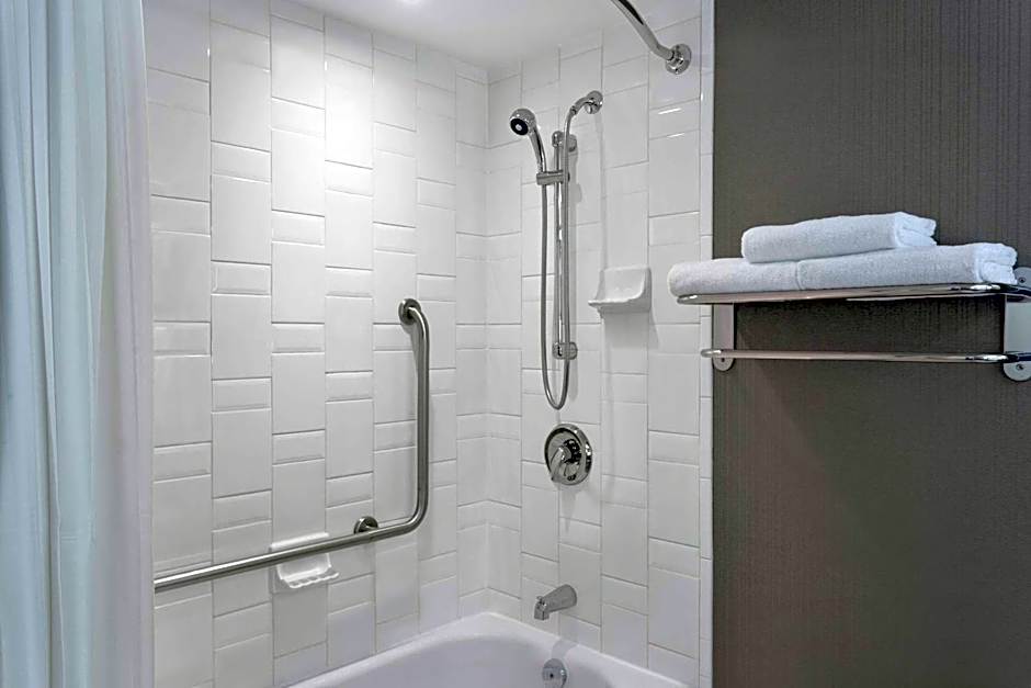 Hilton Vancouver Airport